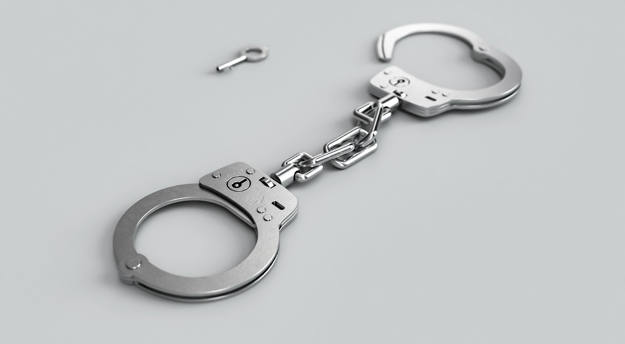 handcuffs, shackles, guilty-3655288.jpg