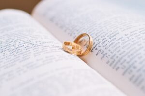 wedding rings, marriage, wedding-1284225.jpg
